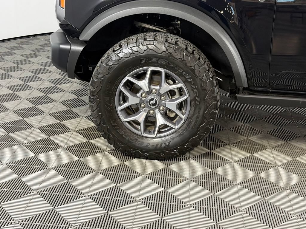 Used 2025 Ford Bronco Badlands AWD/4WD image 11