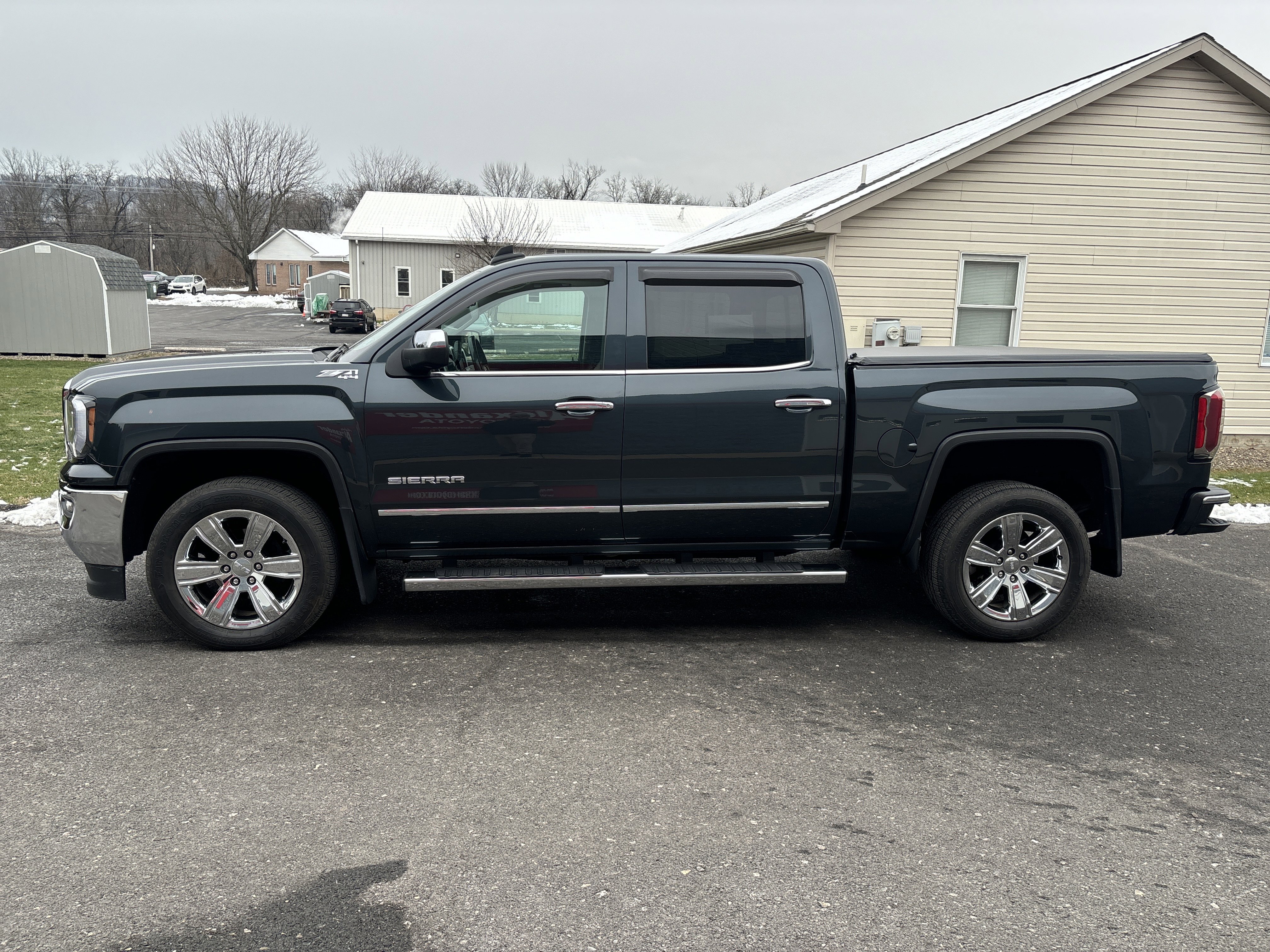 Used 2018 GMC Sierra 1500 SLT image 6