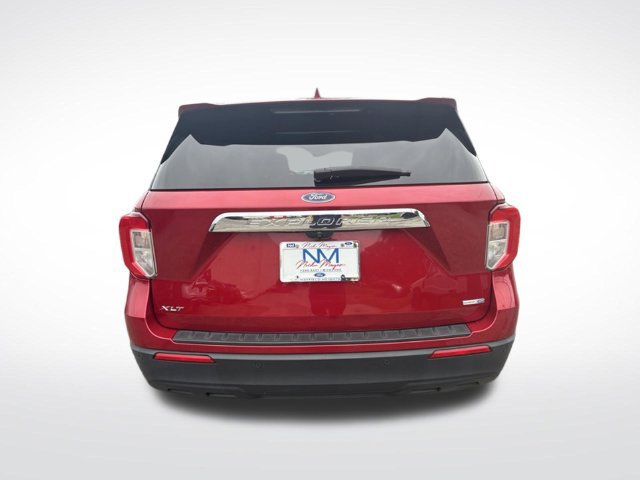Used 2020 Ford Explorer XLT w/ Comfort Package AWD/4WD image 12