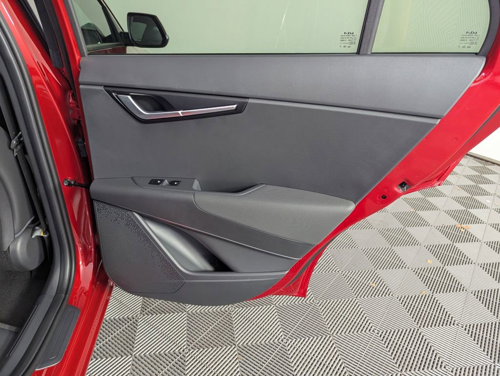 New 2025 Kia Niro EX w/ EX Cold Weather Package image 31