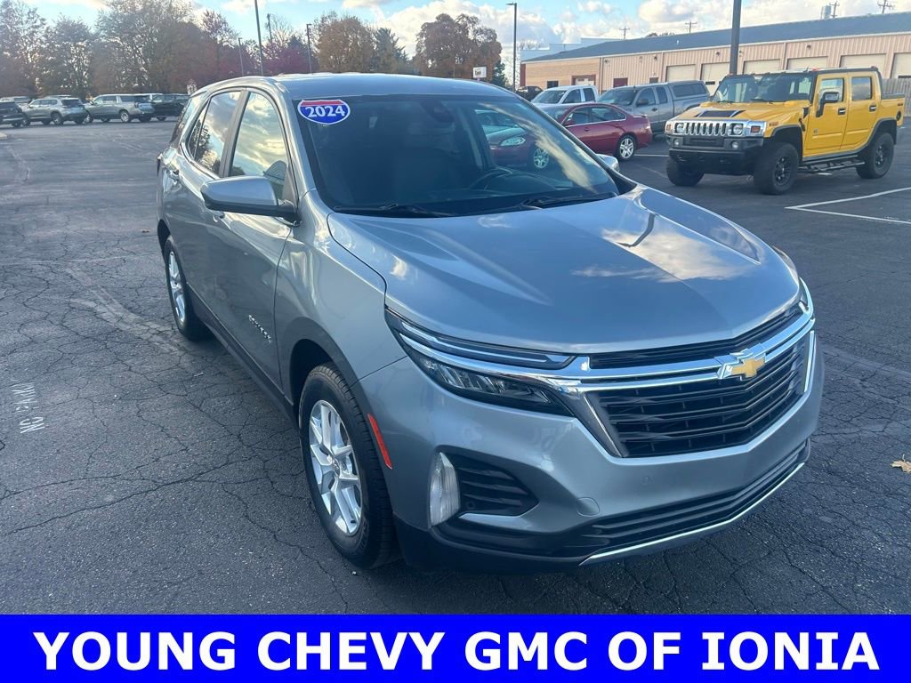 Used 2024 Chevrolet Equinox LT image 4