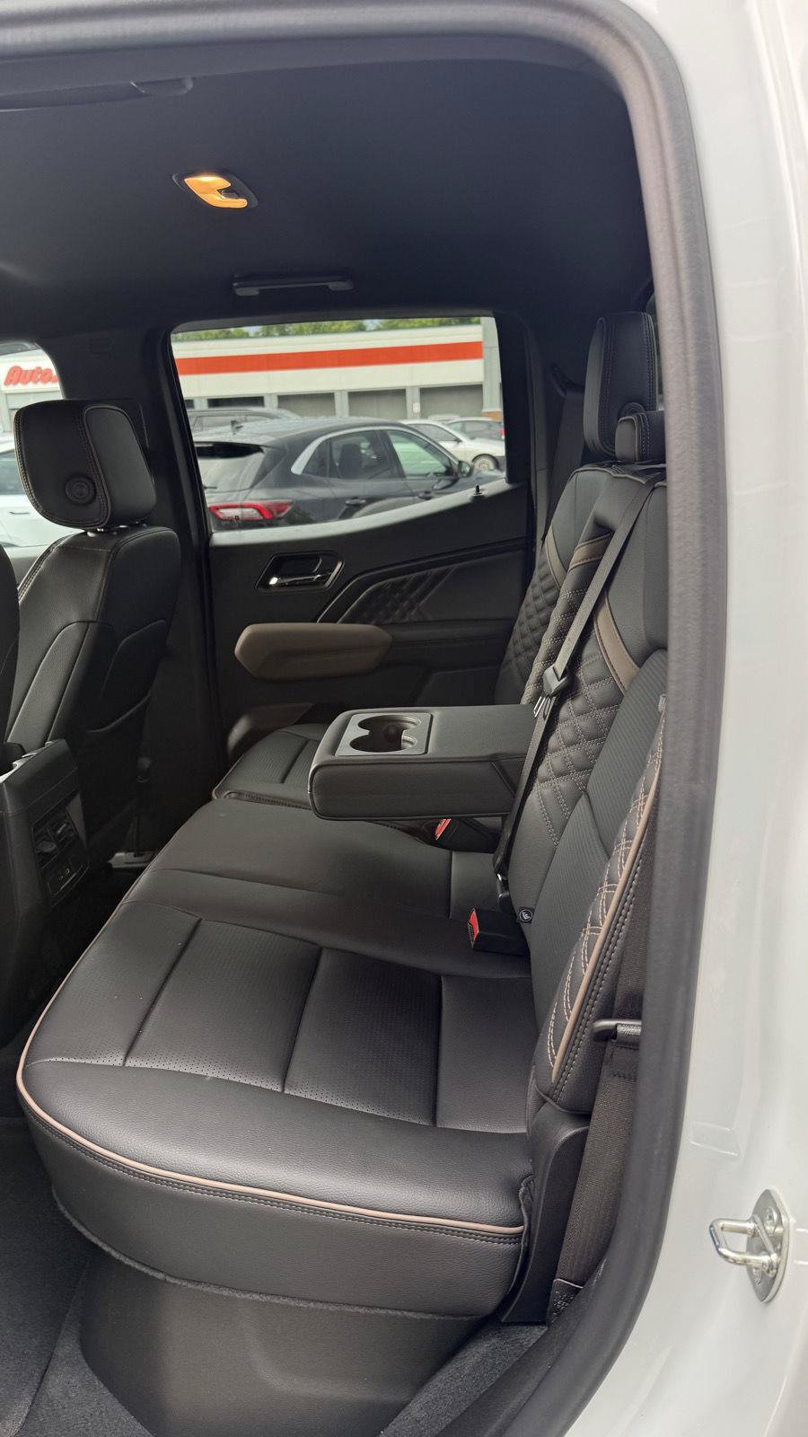 Used 2023 GMC Canyon Denali AWD/4WD image 36