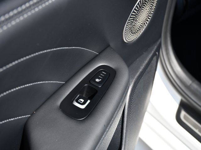 Used 2022 Kia Stinger GT2 image 21