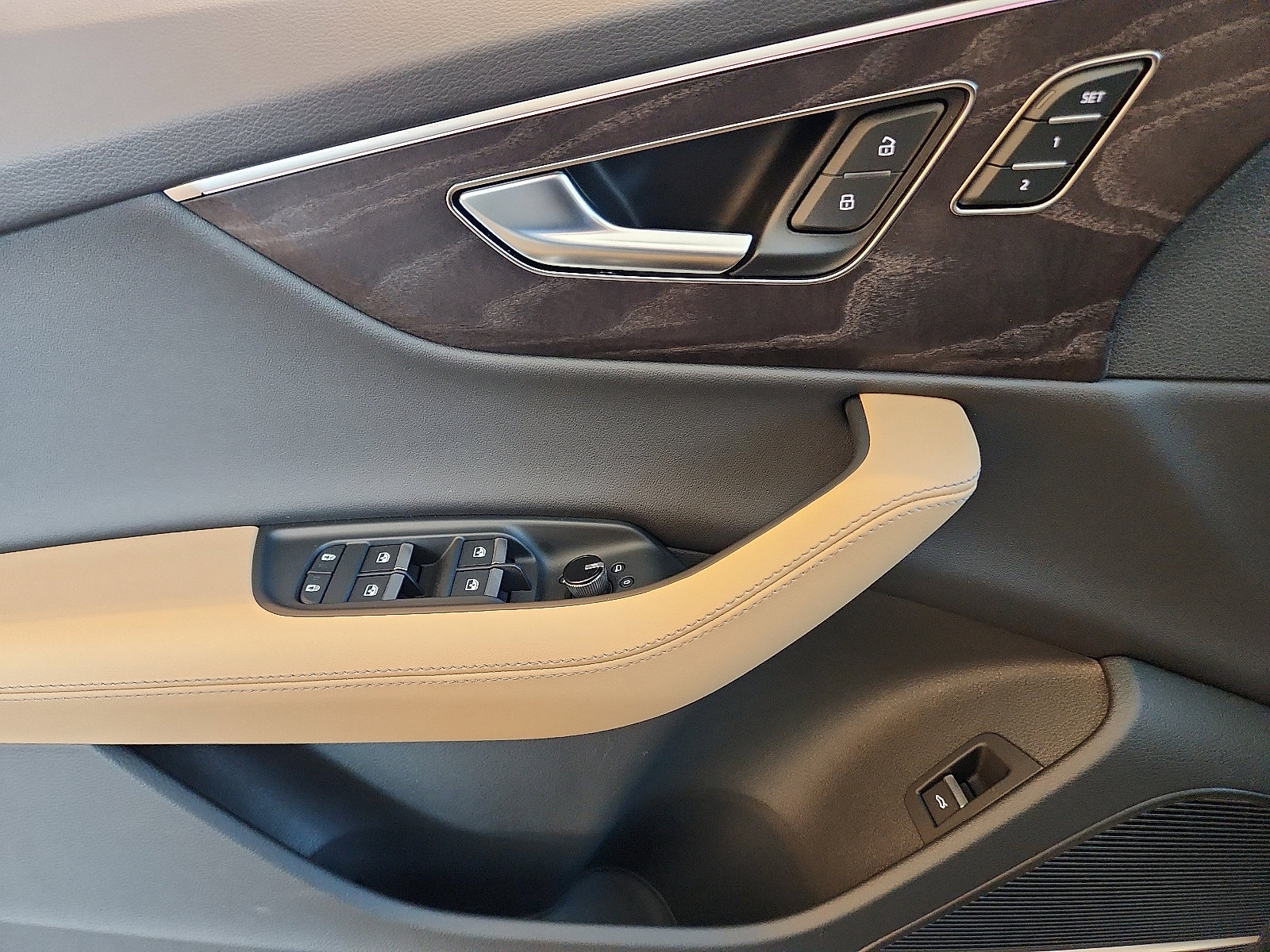 New 2026 Audi Q7 Premium Plus image 12