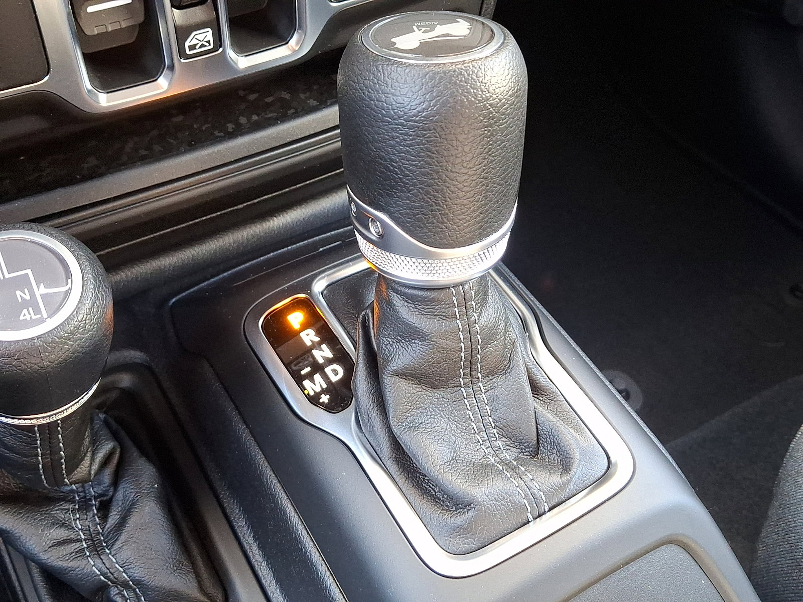 New 2026 Jeep Wrangler Sport S image 9