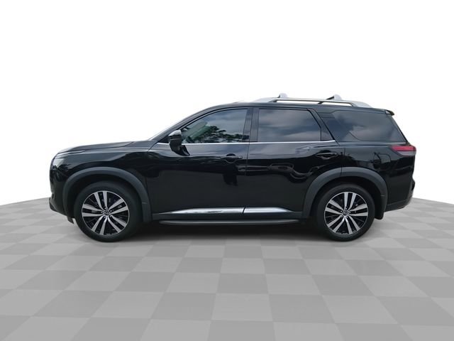 Used 2023 Nissan Pathfinder Platinum AWD/4WD image 5