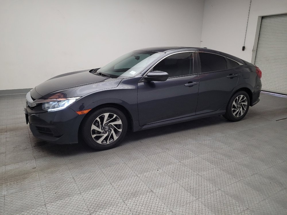 Used 2018 Honda Civic EX image 2
