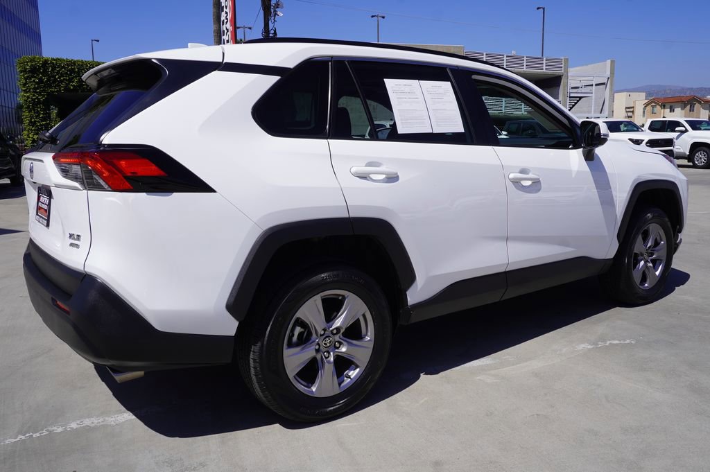 Certified 2025 Toyota RAV4 XLE w/ Convenience Package AWD/4WD image 7
