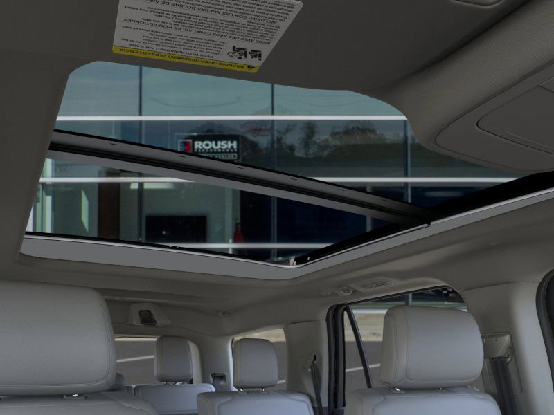New 2025 Ford Expedition Active image 22