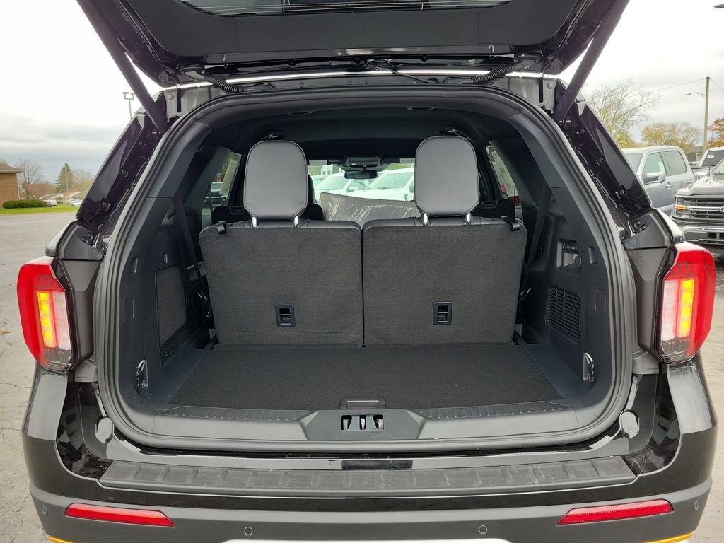 New 2026 Ford Explorer Tremor w/ Tremor Convenience Package image 10