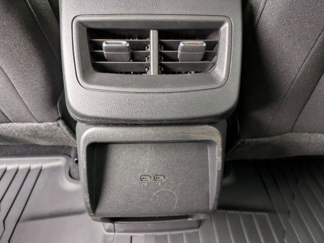 New 2026 Chevrolet Equinox EV LT FWD image 24