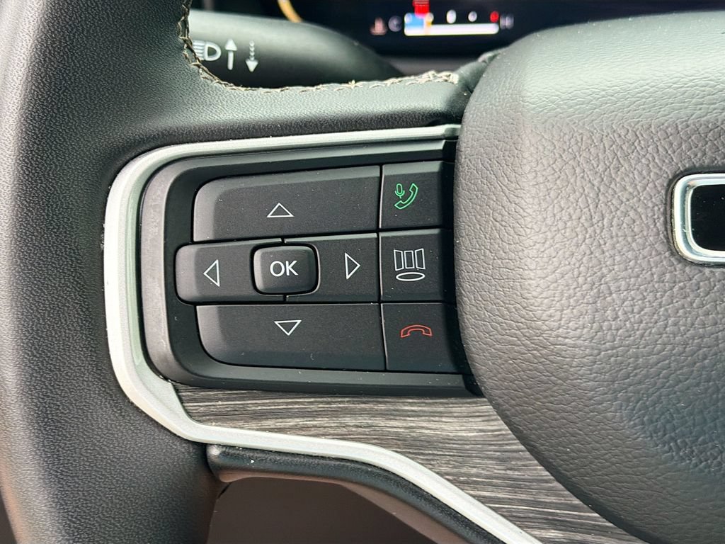 Used 2022 Jeep Wagoneer Series II AWD/4WD image 18