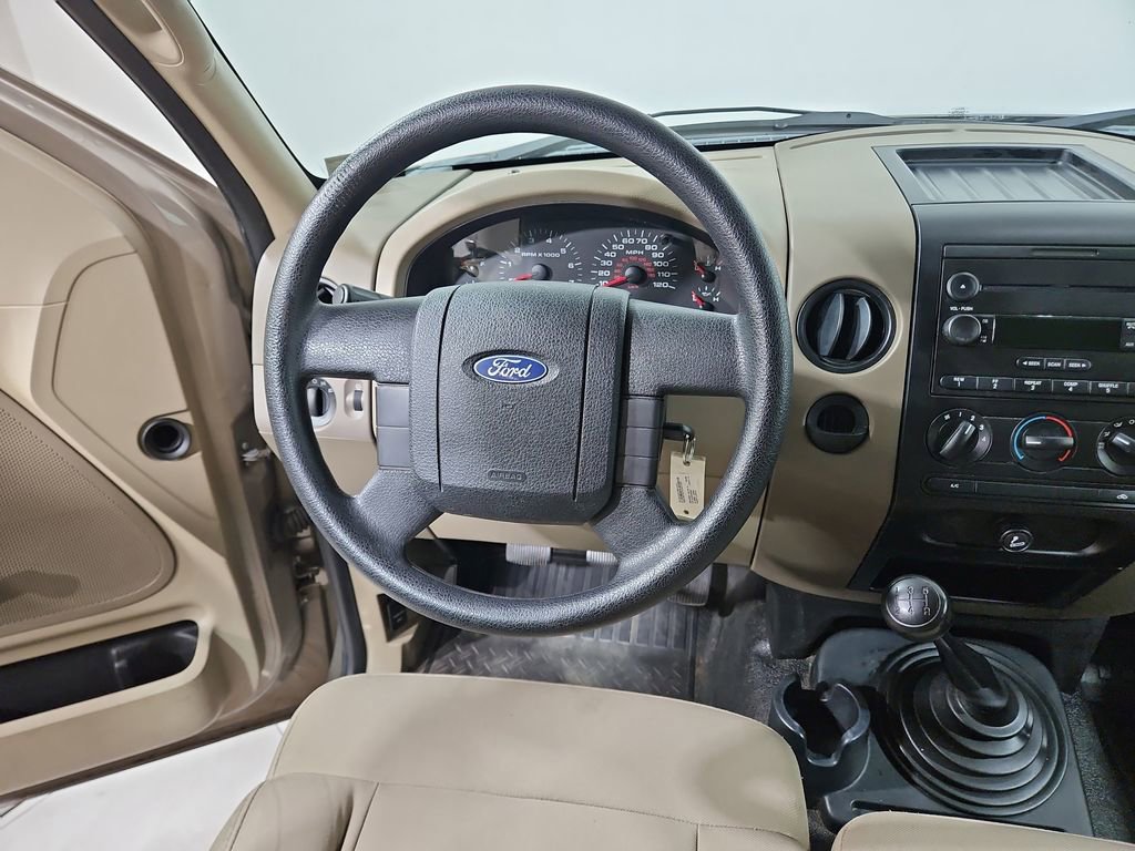 Used 2006 Ford F150 STX image 13