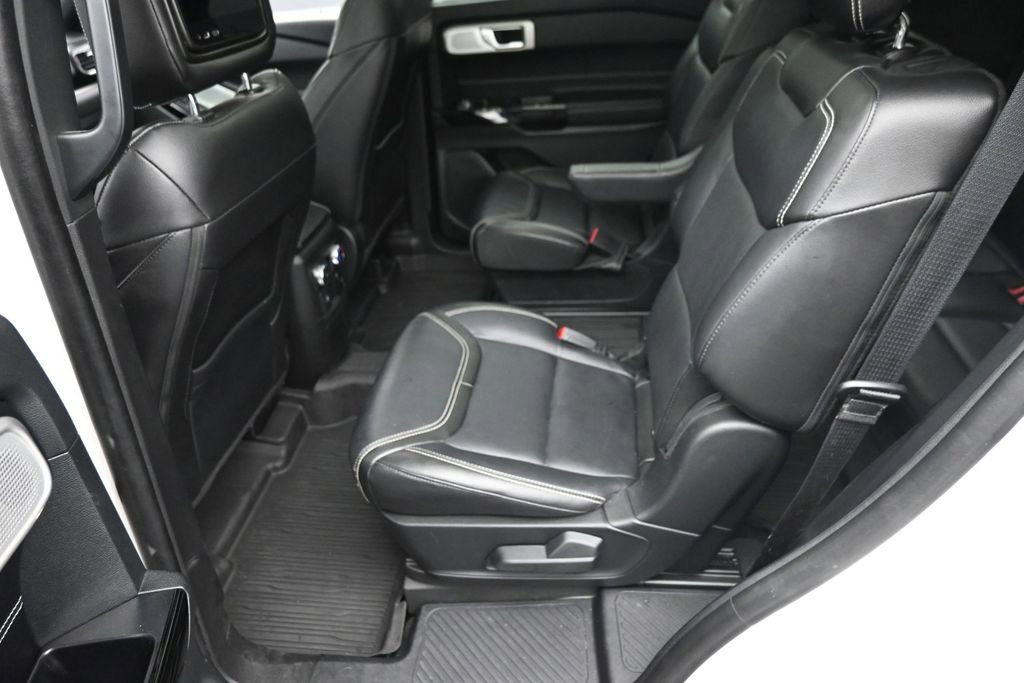 Used 2022 Ford Explorer ST w/ Equipment Group 401A AWD/4WD image 14