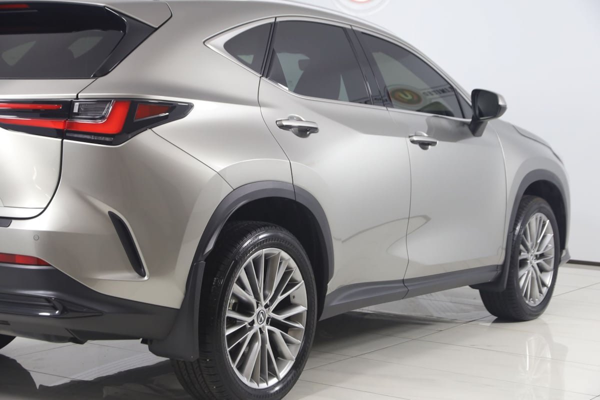 Used 2024 Lexus NX 350h AWD w/ Premium Package image 44