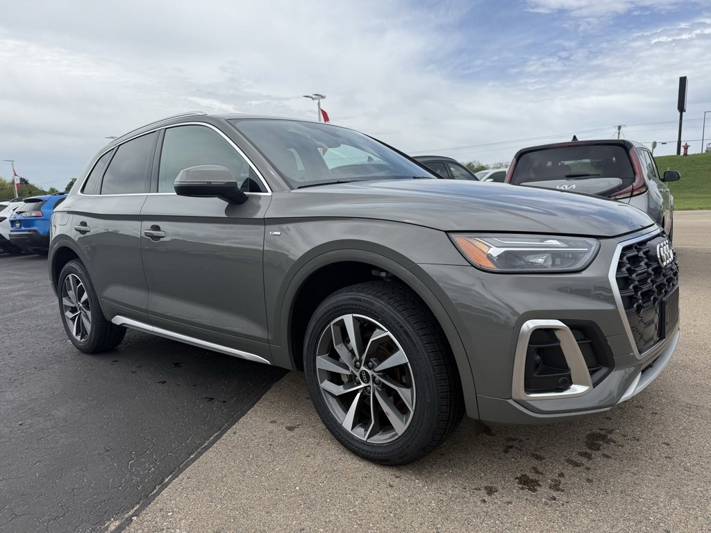 Used 2023 Audi Q5 2.0T Premium Plus image 3