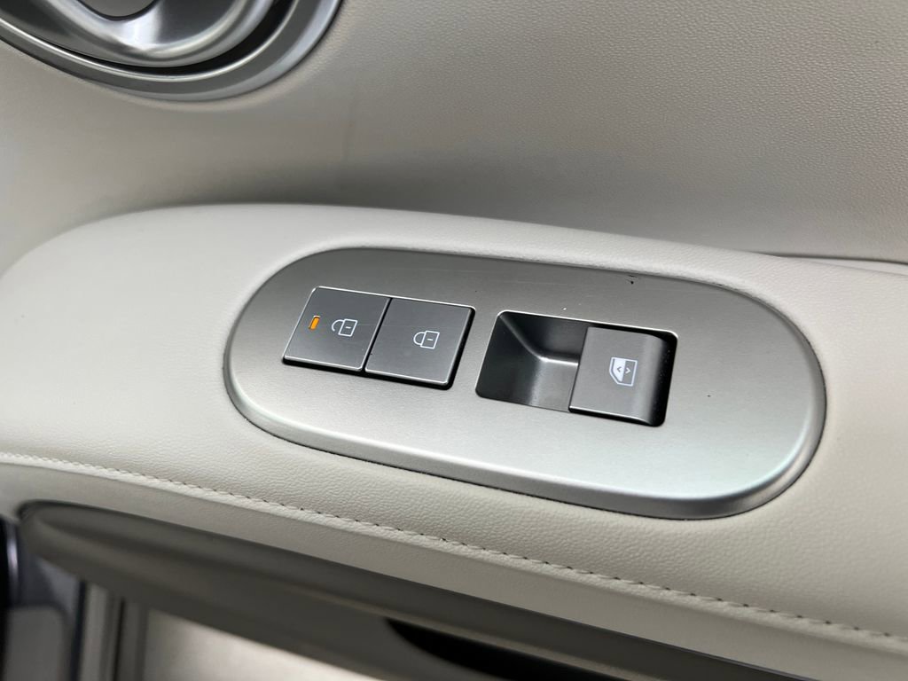 Used 2026 Hyundai Palisade SEL FWD image 30