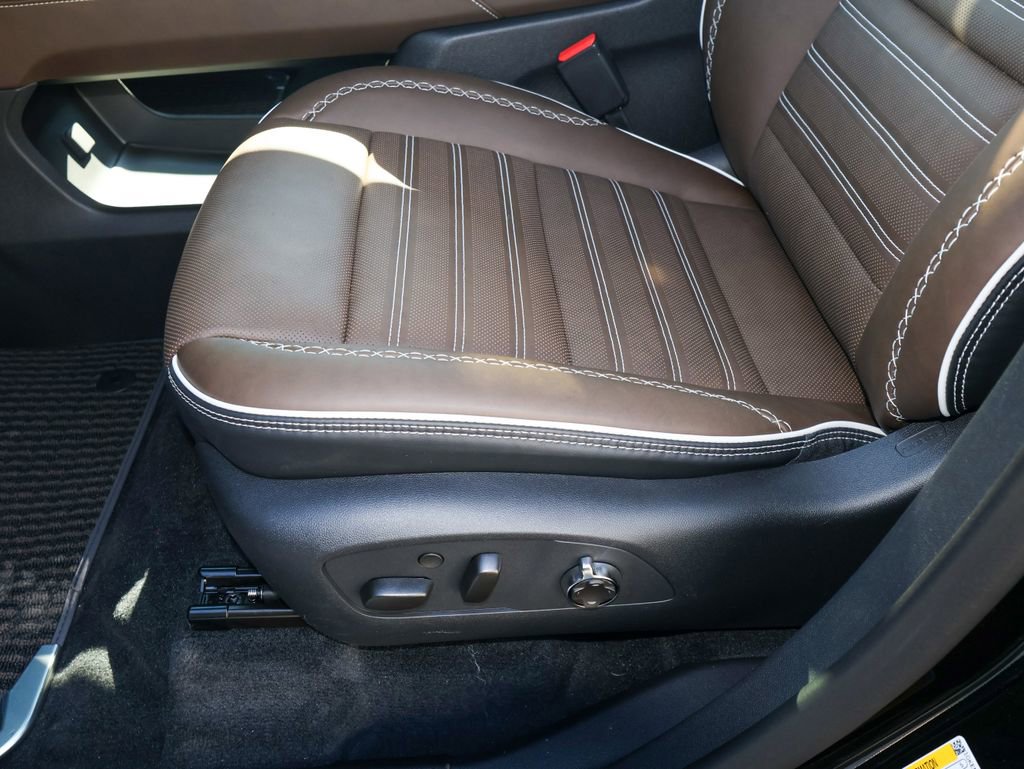 New 2026 GMC Acadia Denali Ultimate w/ LPO, Floor Liner Package image 10