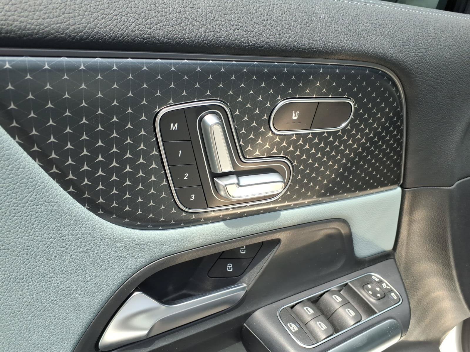 New 2026 Mercedes-Benz GLA 250 image 21