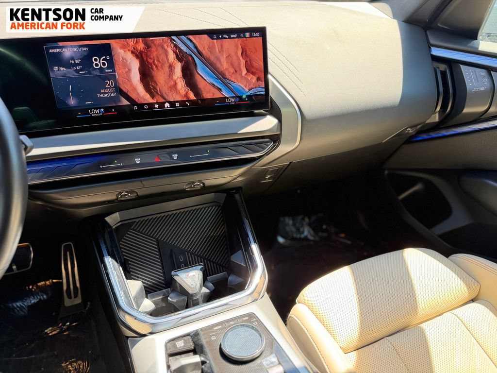 Used 2025 BMW X3 xDrive30i w/ Premium Package AWD/4WD image 17