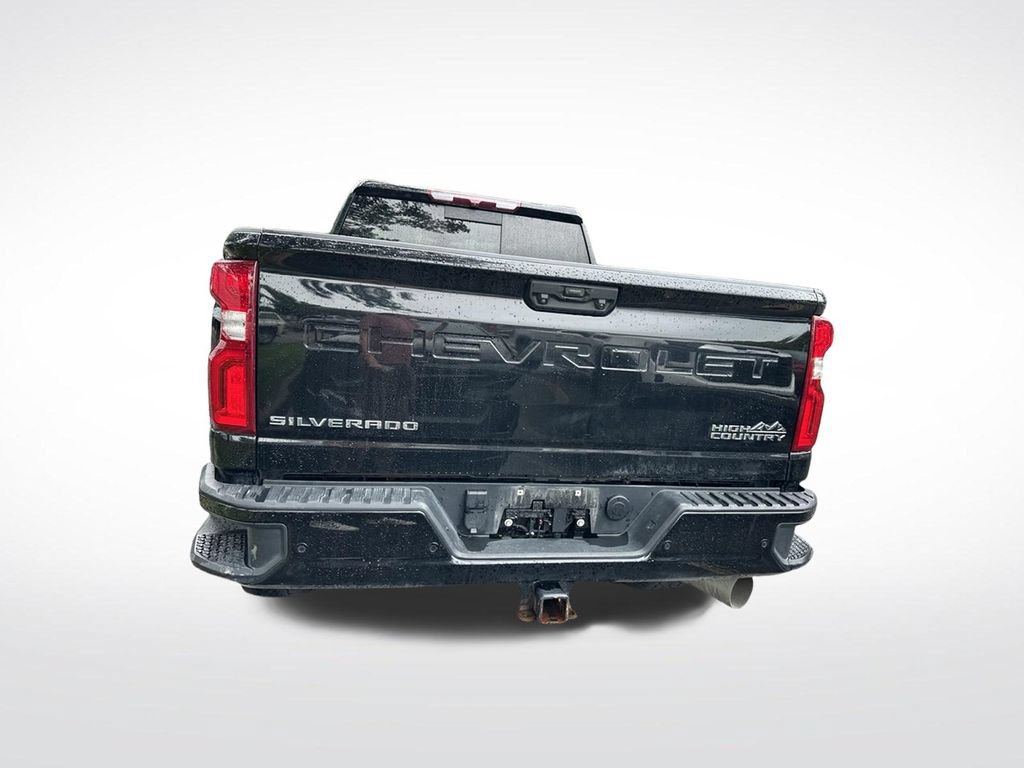 Used 2022 Chevrolet Silverado 2500 High Country w/ Z71 Off-Road Package AWD/4WD image 5