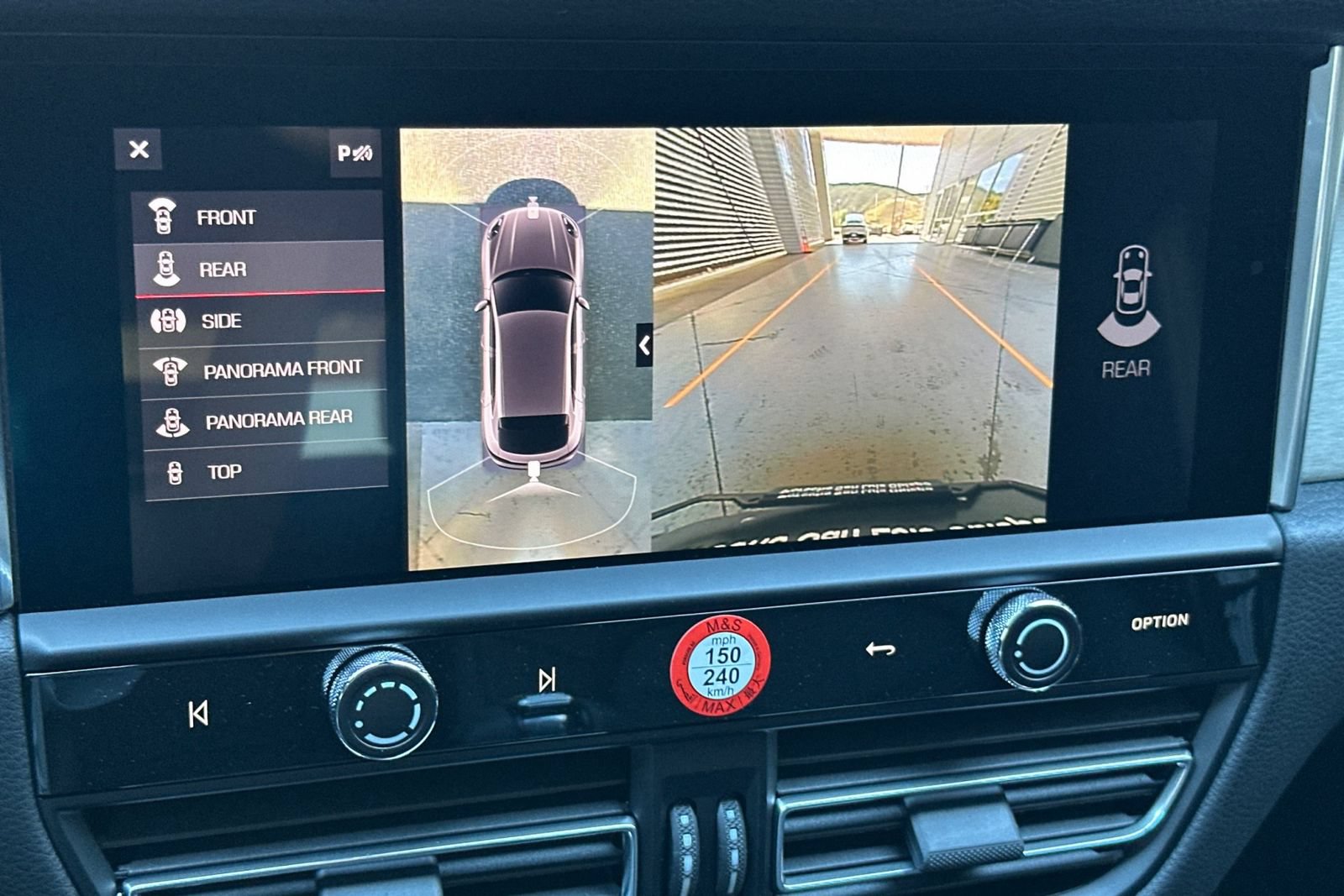 New 2026 Porsche Macan AWD/4WD image 24