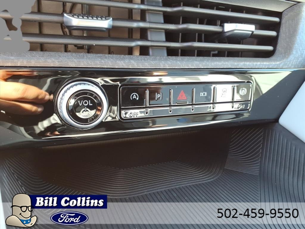 New 2026 Ford Explorer Platinum w/ LUX Leather Package image 27