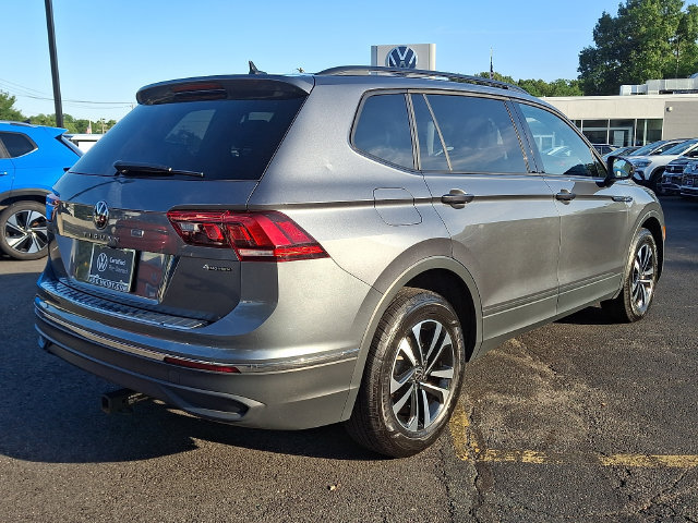 Used 2023 Volkswagen Tiguan S w/ Driver Assistance Package AWD/4WD image 11