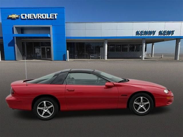 Used 2002 Chevrolet Camaro Z28 w/ Preferred Equipment Group 2 RWD image 2
