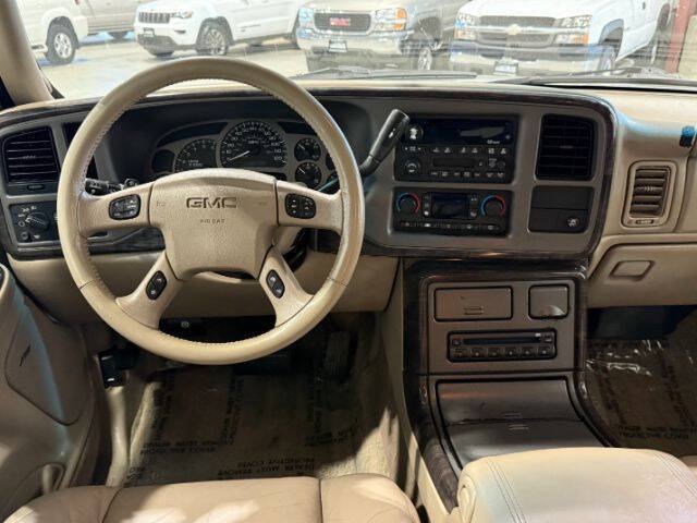 Used 2003 GMC Yukon XL Denali AWD/4WD image 38