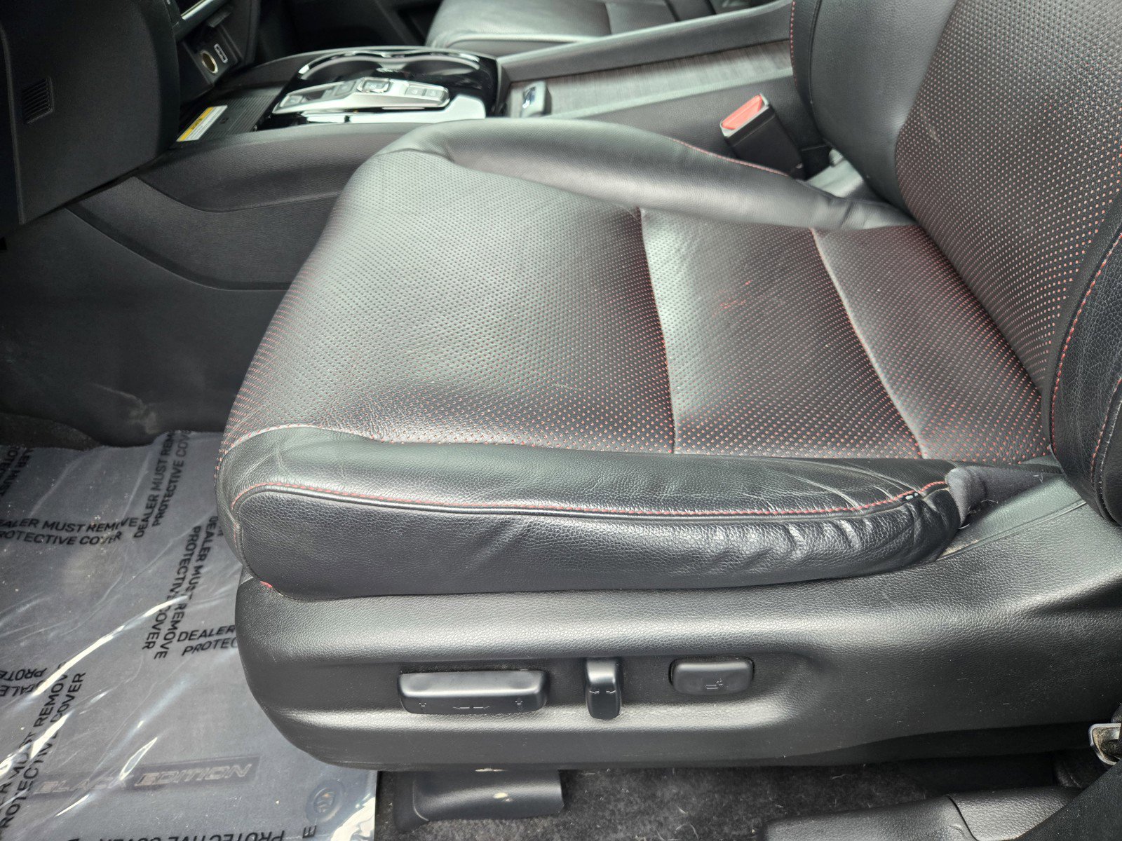 Used 2023 Honda Ridgeline Black Edition image 17