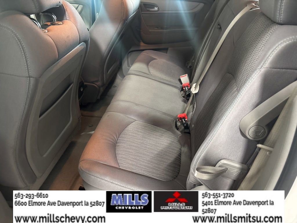 Used 2015 Chevrolet Traverse LT image 12