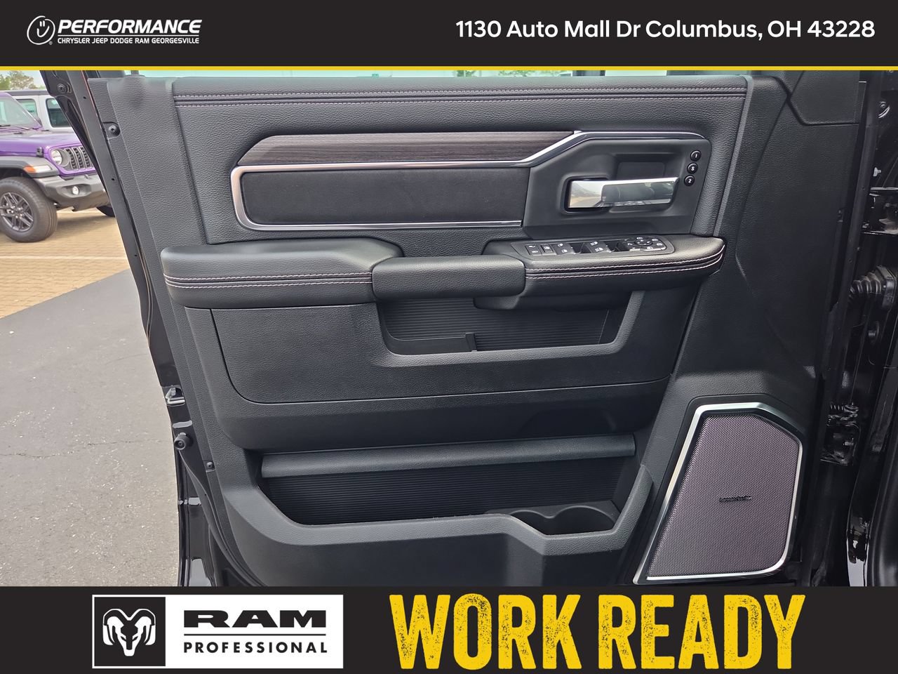 New 2026 RAM 2500 Laramie AWD/4WD image 19