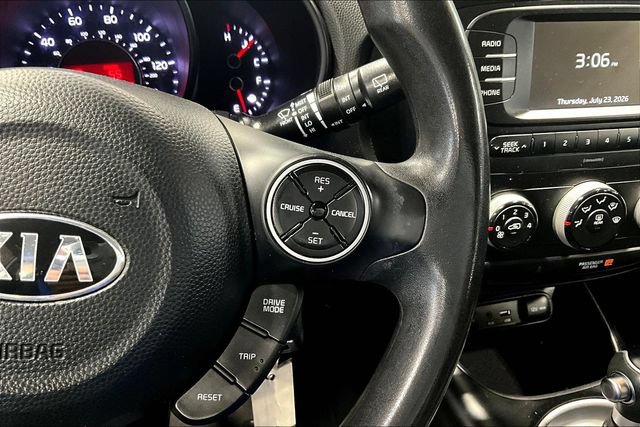 Used 2018 Kia Soul FWD image 11