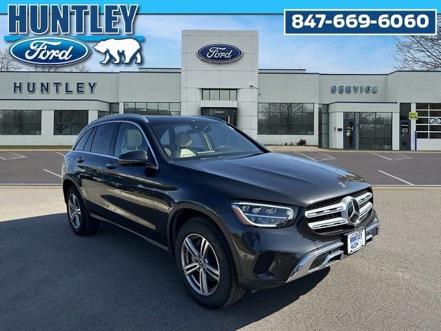 Used 2021 Mercedes-Benz GLC 300 4MATIC w/ Driver Assistance Package image 4
