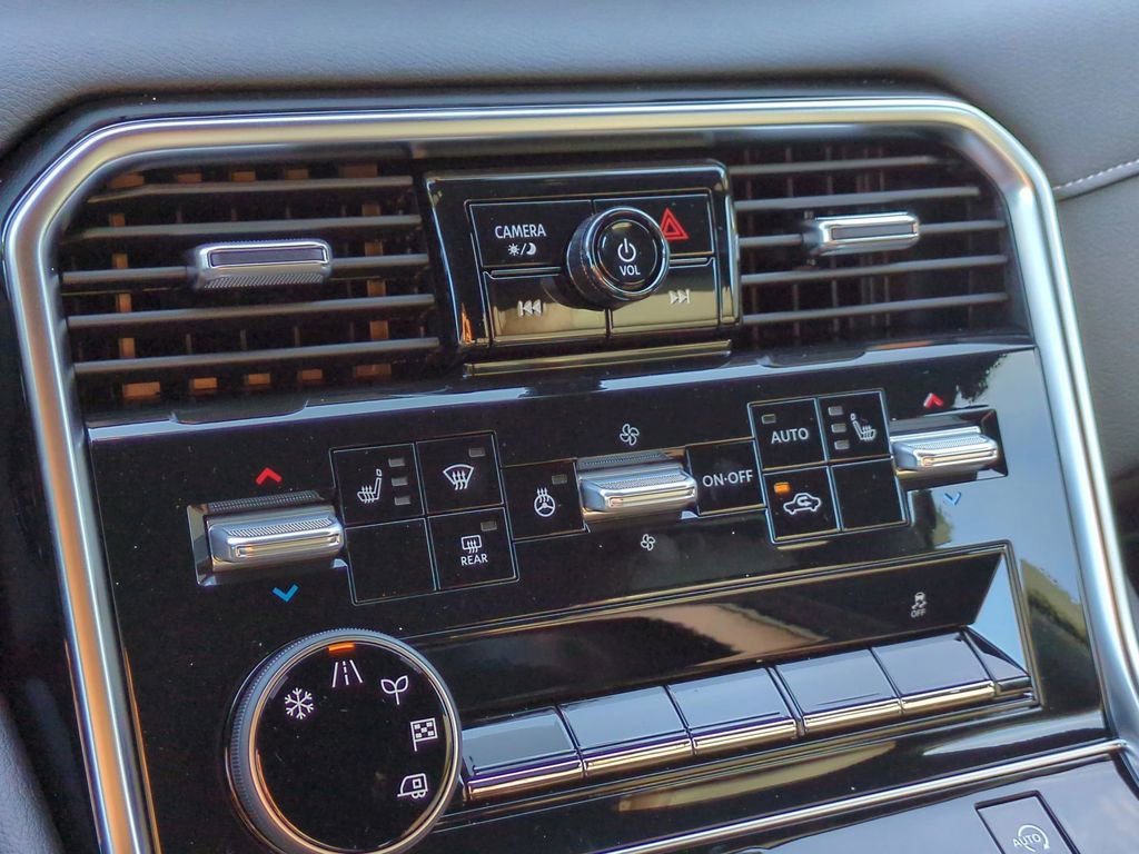 New 2026 Nissan Armada SL w/ Captain's Chari Seat Package image 23