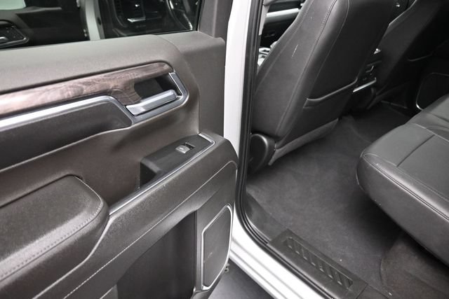 Used 2022 Chevrolet Silverado 1500 LTZ w/ Technology Package AWD/4WD image 19