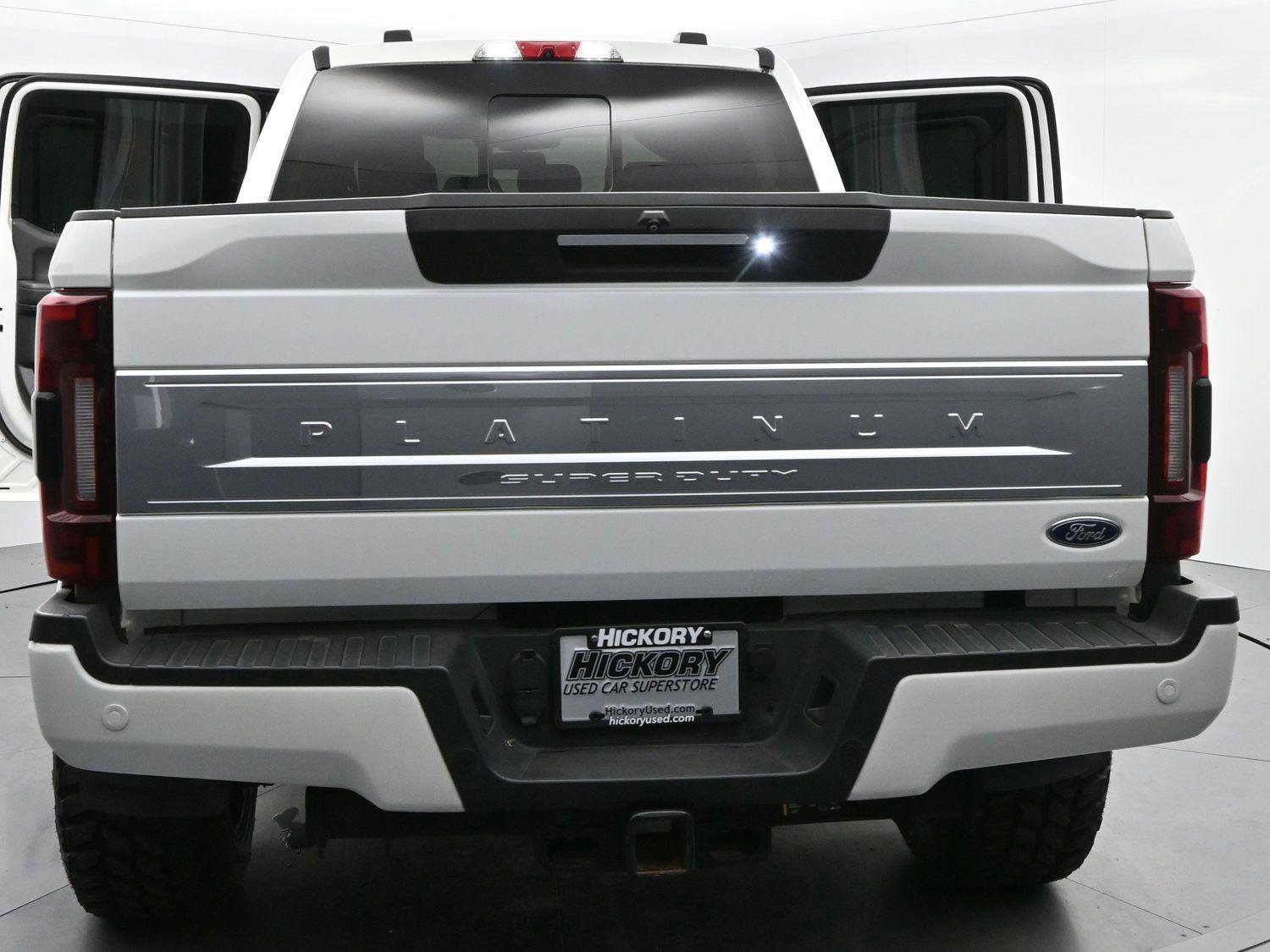 Used 2021 Ford F350 Platinum w/ Tremor Off-Road Package image 48