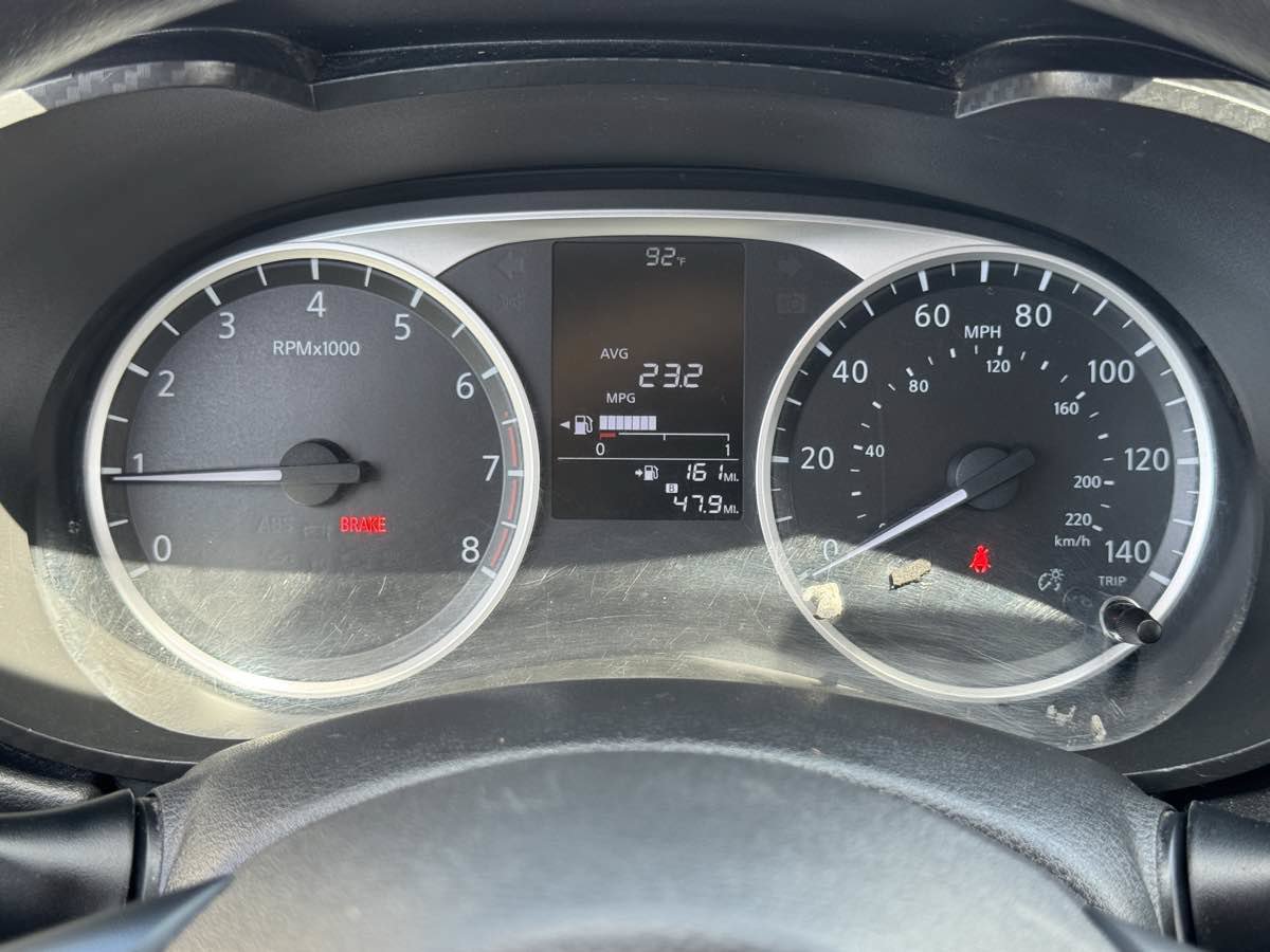 Used 2021 Nissan Versa S FWD image 30