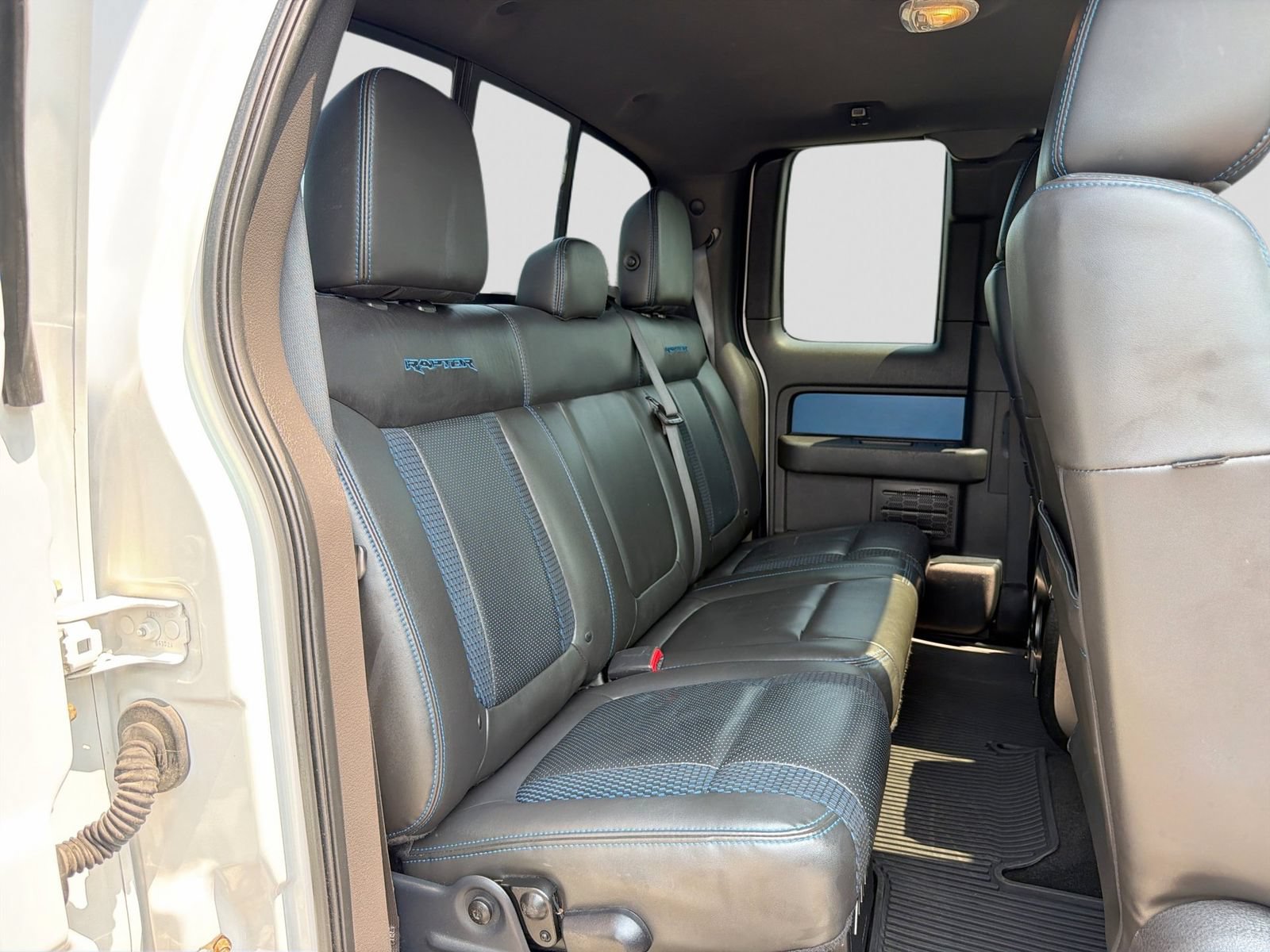 Used 2013 Ford F150 Raptor w/ Luxury Equipment Group AWD/4WD image 26