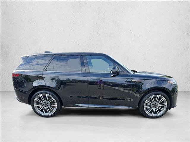 New 2026 Land Rover Range Rover Sport Dynamic SE AWD/4WD image 4