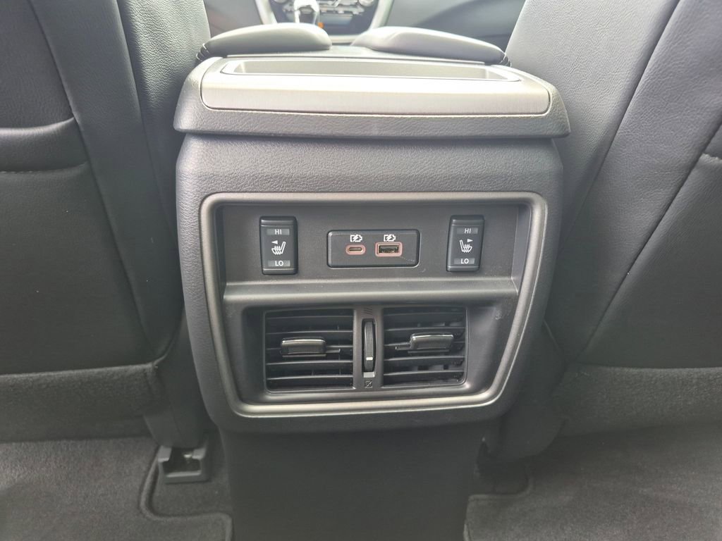 Used 2024 Nissan Murano SL w/ Cargo Package image 14