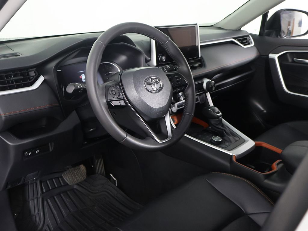 Used 2024 Toyota RAV4 Adventure image 24