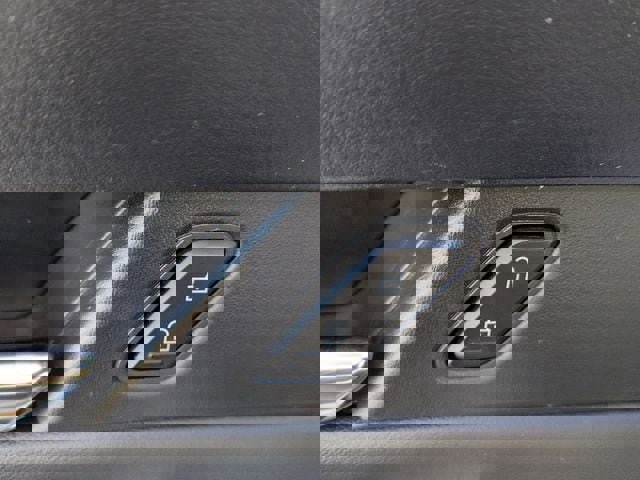 Used 2025 MAZDA CX-30 AWD 2.5 S w/ Preferred Package image 17