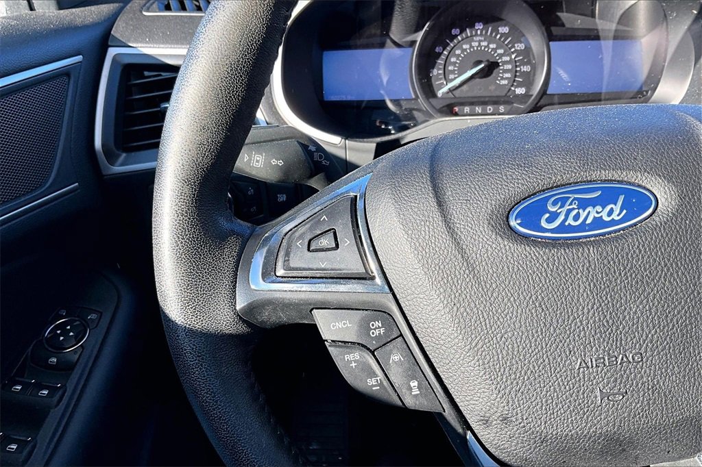 Used 2021 Ford Edge SEL image 14