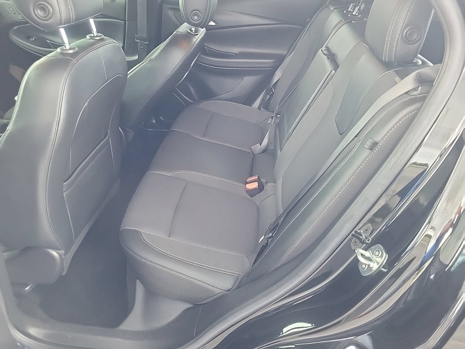 Used 2023 Buick Encore GX Select FWD image 14