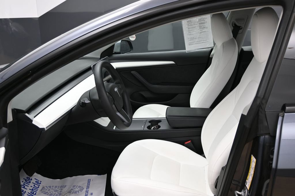 Used 2023 Tesla Model 3 Standard Range RWD image 14