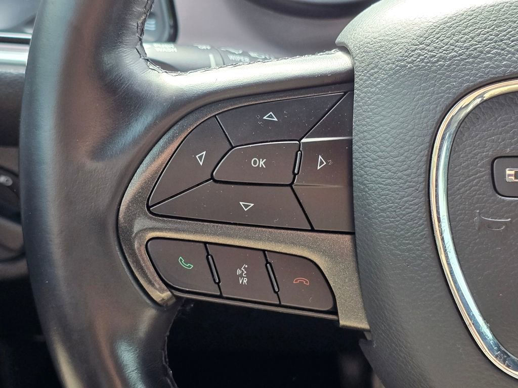 Used 2019 Dodge Challenger SXT image 30