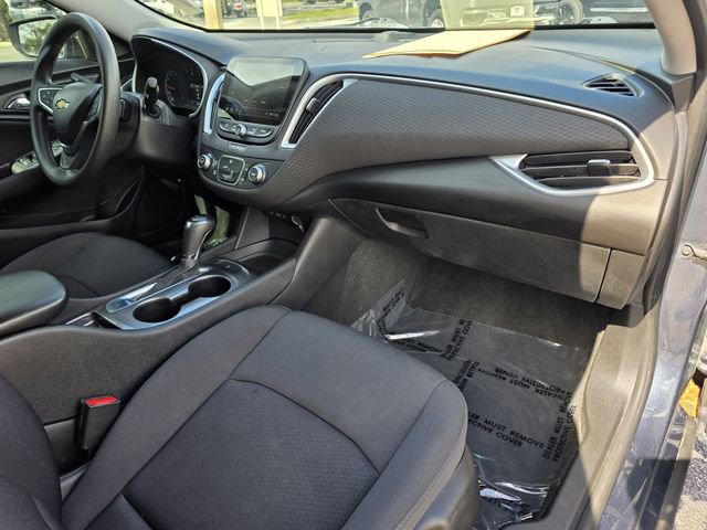 Used 2020 Chevrolet Malibu LS image 12