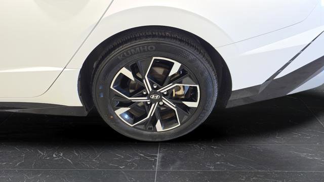 Certified 2025 Hyundai Sonata SEL AWD/4WD image 35